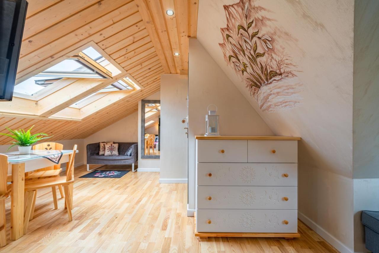 Apartamenty Wellness & Spa Cztery Pory Roku กอสเชียลิสกอ ภายนอก รูปภาพ