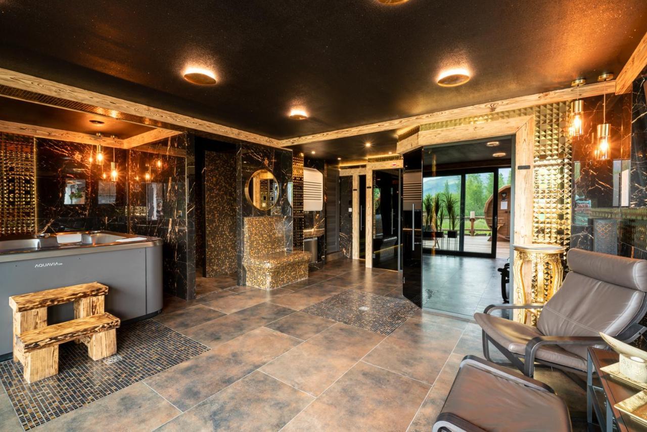 Apartamenty Wellness & Spa Cztery Pory Roku กอสเชียลิสกอ ภายนอก รูปภาพ