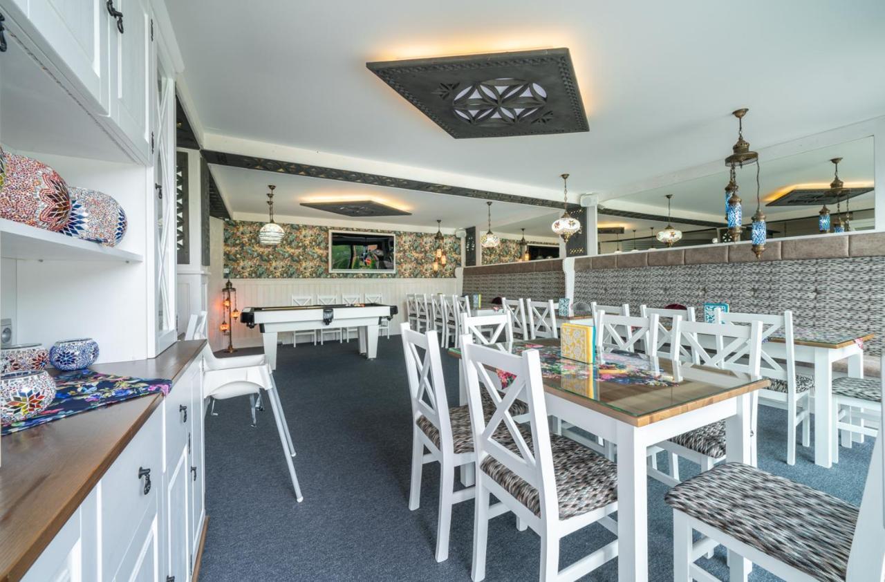 Apartamenty Wellness & Spa Cztery Pory Roku กอสเชียลิสกอ ภายนอก รูปภาพ